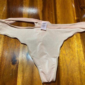 Victoria's Secret Body Thong panties Beige Medium